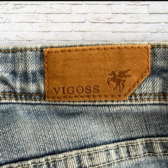 Vigoss The Atlanta Flare Distressed Jeans - Size 7 - Picture 7 of 9